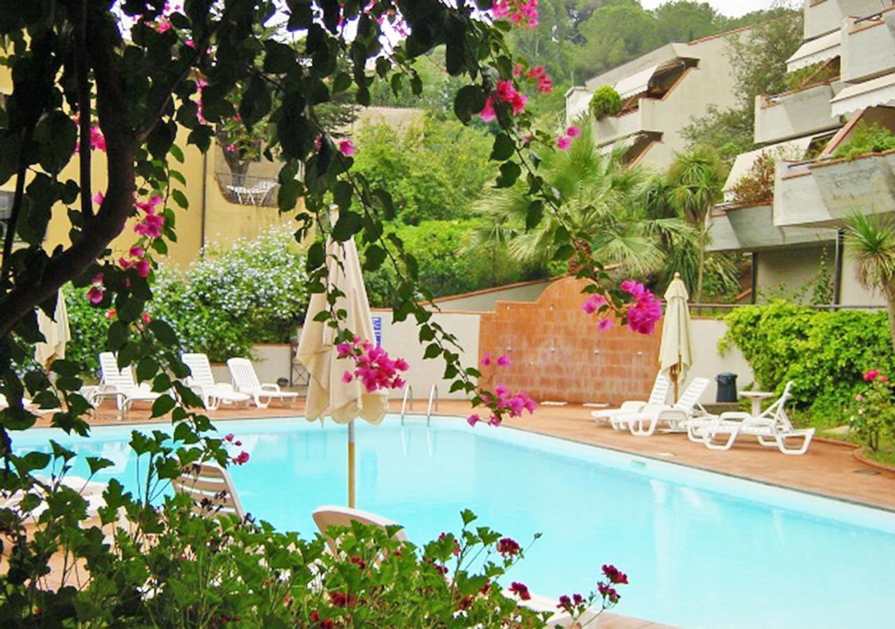 Appartement Le Maree Azzurra à Porto Azzurro Extérieur photo